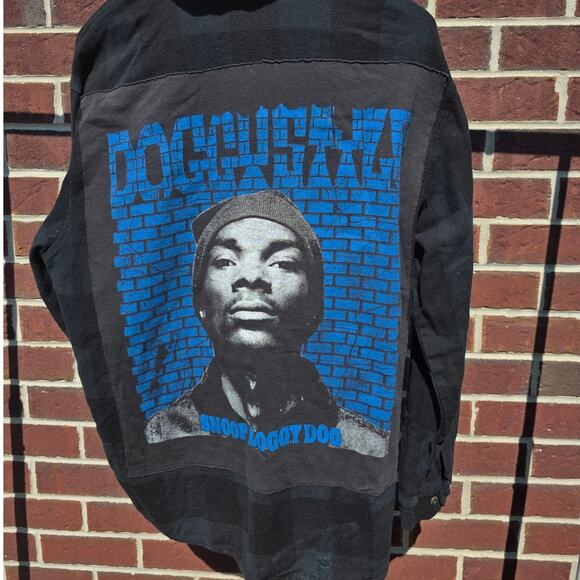MadeWorn LA Snoop Dogg "DoggyStyle" Flannel - Picture 1 of 5